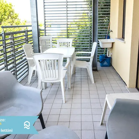 Senigallia, Trilocale Sul Mare Con Inclusa - Se005 * Сенигаллия