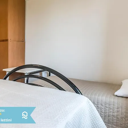 Апартаменты Senigallia, Trilocale Sul Mare Con Inclusa - Se005 Сенигаллия