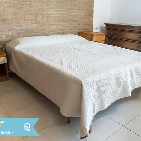 Senigallia, Trilocale Sul Mare Con Inclusa - Se005