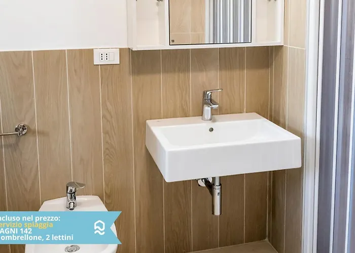 Senigallia, Trilocale Sul Mare Con Inclusa - Se005 *